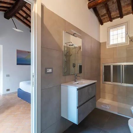 Apartment Crociferi 15 - Fromhometorome Rome